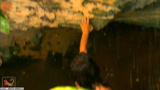 SobeShootBehindTheScenes00075.jpg SobeShootBehindTheScenes00075.jpg