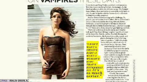 AshleyGreene_dot_nl-AchterdeSchermen2010WomansHealthShoot00146.jpg