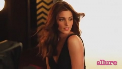 Ashley-Greene-dot-nl-AllureMagazine2011-0119.jpg