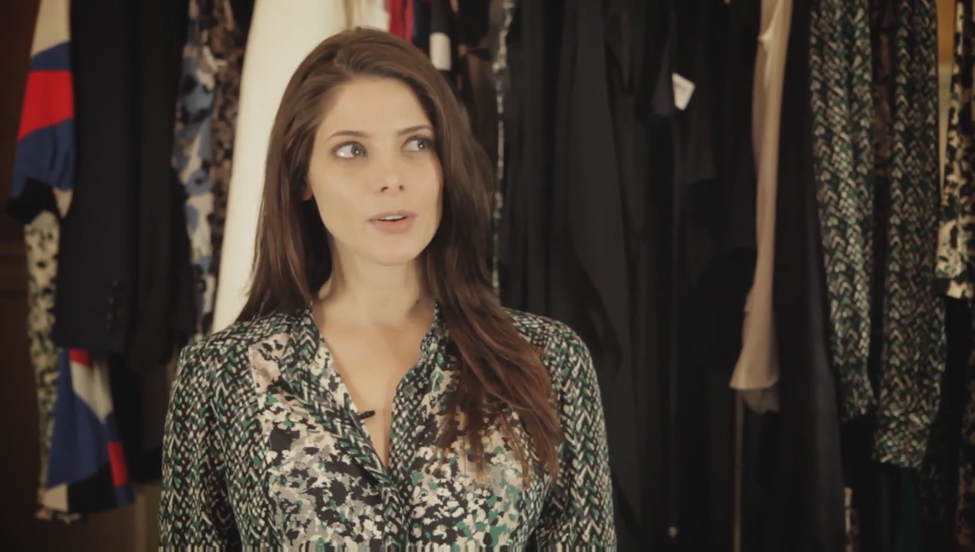 Ashley-Greene-dot-nl_BehindTheScenesDKNY2-0026.jpg Ashley-Greene-dot-nl_BehindTheScenesDKNY2-0026.jpg