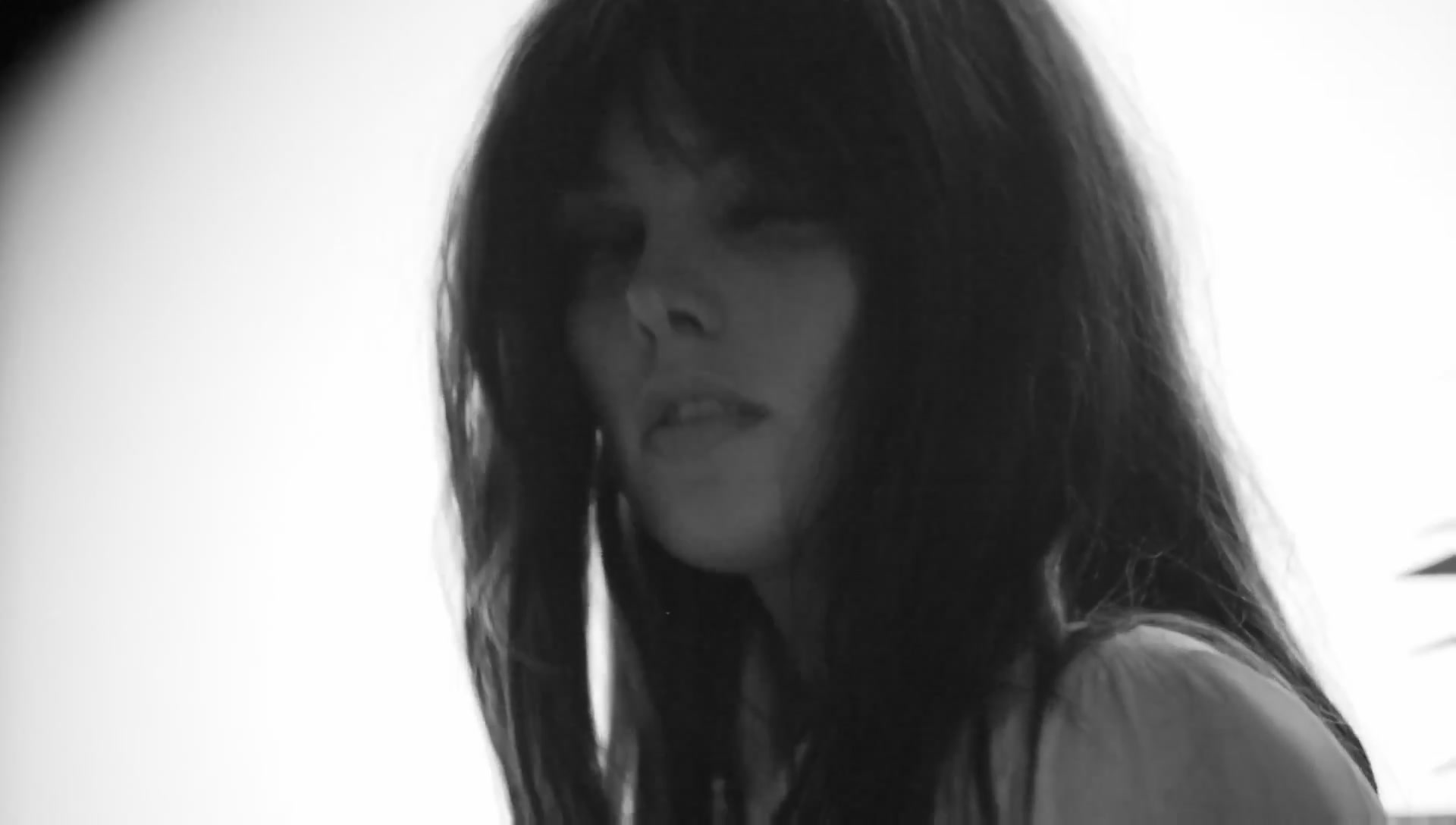 Ashley-Greene-dot-nl_BehindTheScenesDKNY2-0072.jpg Ashley-Greene-dot-nl_BehindTheScenesDKNY2-0072.jpg