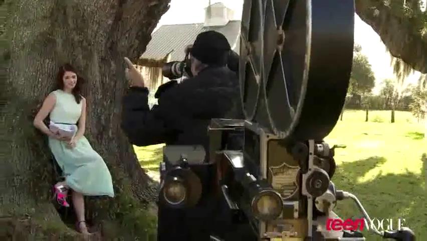 ashleygreene_dot_nl--TeenVouge2011BTS00152.jpg ashleygreene_dot_nl--TeenVouge2011BTS00152.jpg