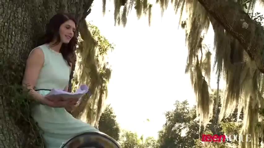 ashleygreene_dot_nl--TeenVouge2011BTS00158.jpg ashleygreene_dot_nl--TeenVouge2011BTS00158.jpg