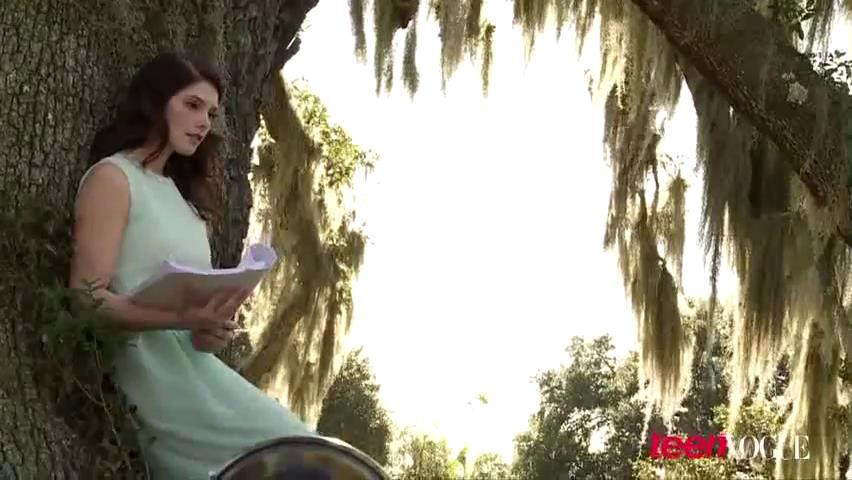 ashleygreene_dot_nl--TeenVouge2011BTS00161.jpg ashleygreene_dot_nl--TeenVouge2011BTS00161.jpg