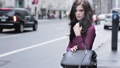 Ashley-Greene_dot_nl-DKNYFall2012Campaign0021.jpg