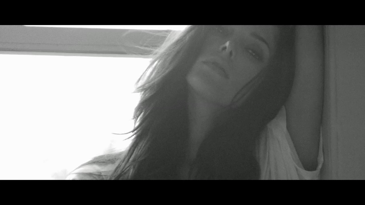 Ashley-Greene-dot-nl_2012Esquire-2-0074.jpg