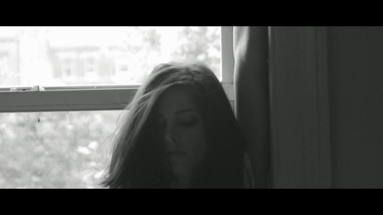 Ashley-Greene-dot-nl_2012Esquire-2-0113.jpg