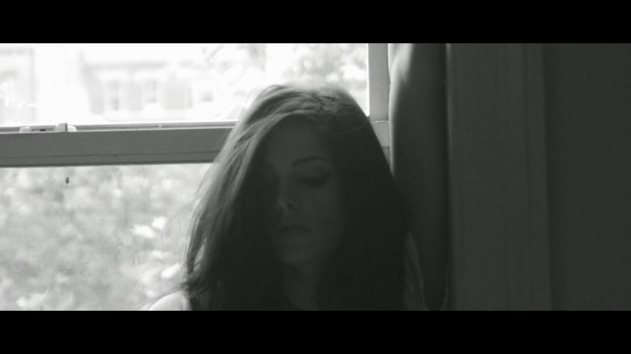 Ashley-Greene-dot-nl_2012Esquire-2-0114.jpg