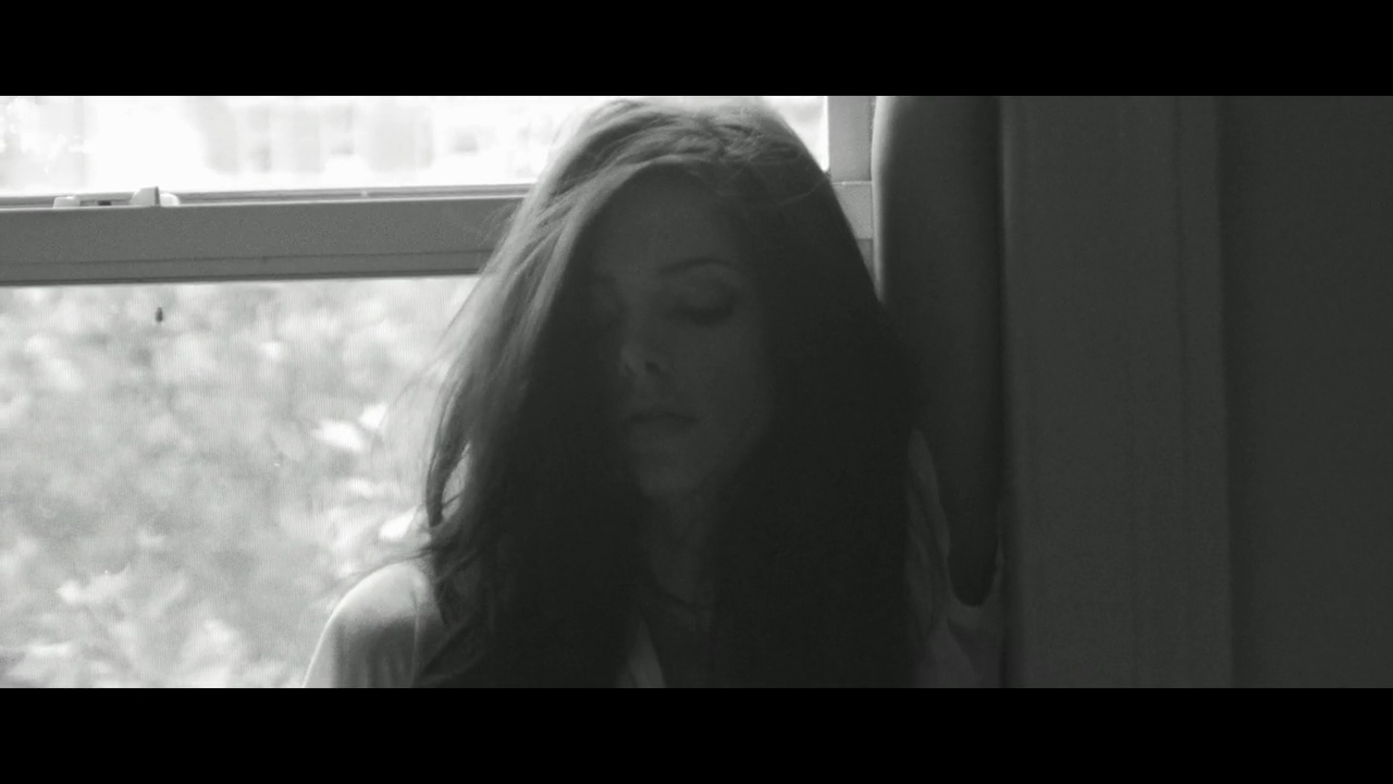 Ashley-Greene-dot-nl_2012Esquire-2-0116.jpg