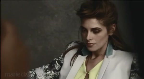 Ashley-Greene-dot-nl_2012MarieClaire0058.jpg