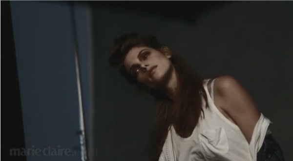 Ashley-Greene-dot-nl_2012MarieClaire0074.jpg Ashley-Greene-dot-nl_2012MarieClaire0074.jpg