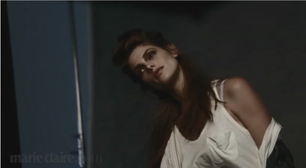 Ashley-Greene-dot-nl_2012MarieClaire0075.jpg