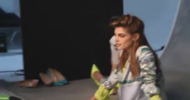 Ashley-Greene-dot-nl_2012MarieClaire-2-0057.jpg