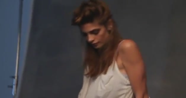 Ashley-Greene-dot-nl_2012MarieClaire-2-0090.jpg