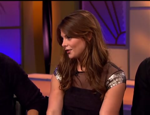 Ashley-Greene-dot-nl_2008Hollywood411-0079.jpg
