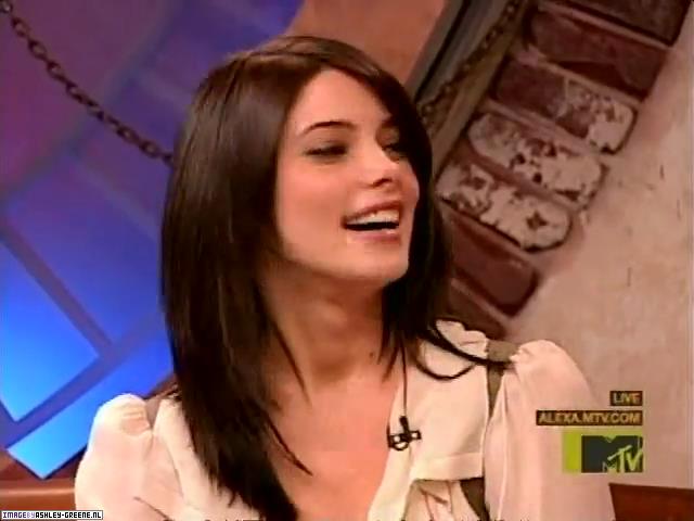 Ashley-Greene_dot_nl-AlexaChung24nov09-00100.jpg Ashley-Greene_dot_nl-AlexaChung24nov09-00100.jpg