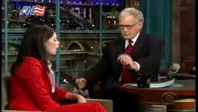 Ashley-Greene_dot_nl-DavidLetterman23april-00035.jpg