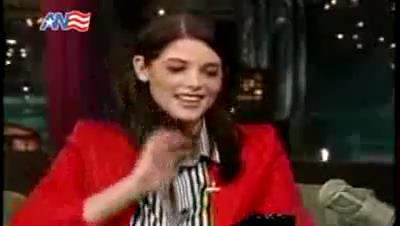 Ashley-Greene_dot_nl-DavidLetterman23april-00054.jpg