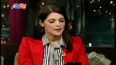 Ashley-Greene_dot_nl-DavidLetterman23april-00065.jpg