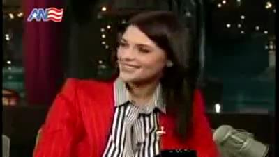 Ashley-Greene_dot_nl-DavidLetterman23april-00067.jpg