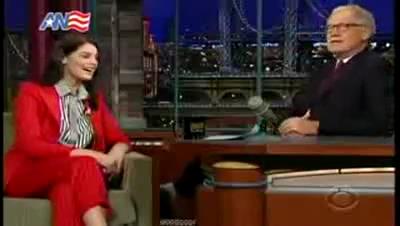 Ashley-Greene_dot_nl-DavidLetterman23april-00073.jpg