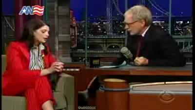 Ashley-Greene_dot_nl-DavidLetterman23april-00094.jpg