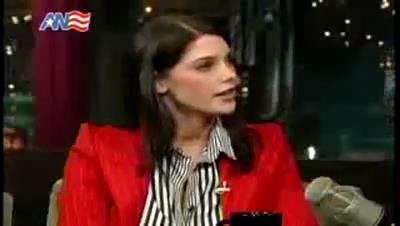 Ashley-Greene_dot_nl-DavidLetterman23april-00095.jpg