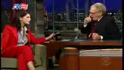 Ashley-Greene_dot_nl-DavidLetterman23april-00146.jpg