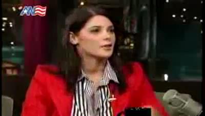 Ashley-Greene_dot_nl-DavidLetterman23april-00162.jpg