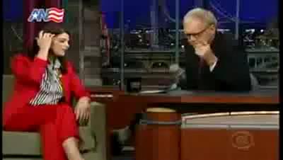 Ashley-Greene_dot_nl-DavidLetterman23april-00184.jpg