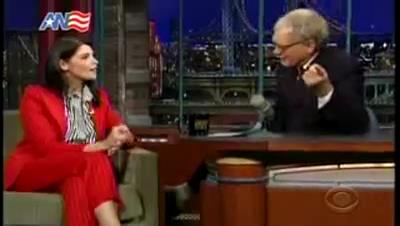 Ashley-Greene_dot_nl-DavidLetterman23april-00191.jpg