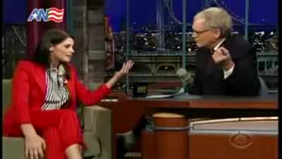 Ashley-Greene_dot_nl-DavidLetterman23april-00193.jpg