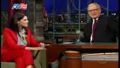 Ashley-Greene_dot_nl-DavidLetterman23april-00203.jpg