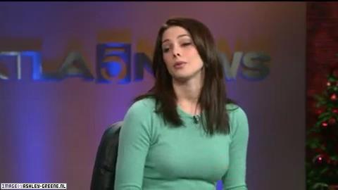Ashley-Greene_dot_nl-KTLA00162.jpg Ashley-Greene_dot_nl-KTLA00162.jpg