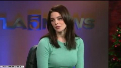 Ashley-Greene_dot_nl-KTLA00170.jpg