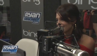 Ashley-Greene-dot-nl_2009RyanSeacrest0103.jpg