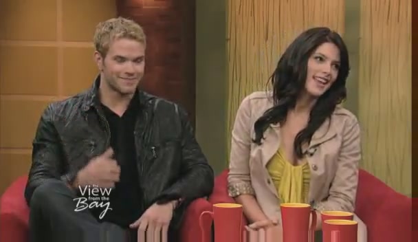 Ashley-Greene-dot-nl_2009ViewFromTheBay0033.jpg Ashley-Greene-dot-nl_2009ViewFromTheBay0033.jpg