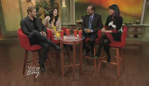 Ashley-Greene-dot-nl_2009ViewFromTheBay0039.jpg Ashley-Greene-dot-nl_2009ViewFromTheBay0039.jpg