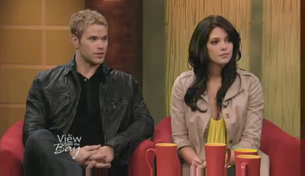 Ashley-Greene-dot-nl_2009ViewFromTheBay0161.jpg