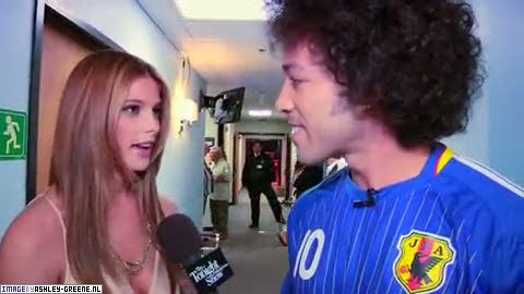 AshleyGreene_dot_nl-AchterdeSchermen14Juli2010JayLeno00042.jpg AshleyGreene_dot_nl-AchterdeSchermen14Juli2010JayLeno00042.jpg