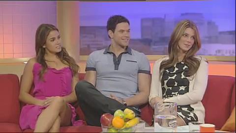 Ashley-Greene_dot_nl-GMTV00010.jpg