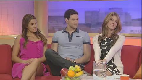 Ashley-Greene_dot_nl-GMTV00011.jpg