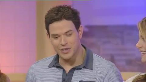 Ashley-Greene_dot_nl-GMTV00039.jpg