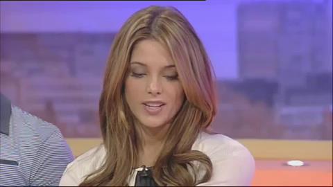 Ashley-Greene_dot_nl-GMTV00077.jpg