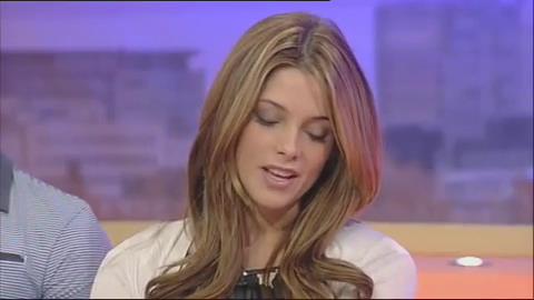 Ashley-Greene_dot_nl-GMTV00089.jpg