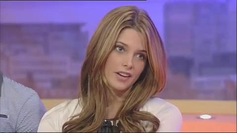 Ashley-Greene_dot_nl-GMTV00090.jpg