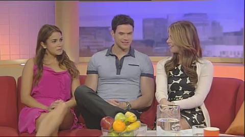 Ashley-Greene_dot_nl-GMTV00112.jpg