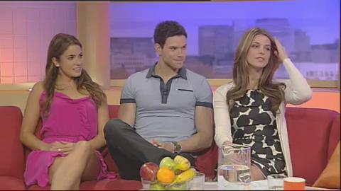 Ashley-Greene_dot_nl-GMTV00119.jpg