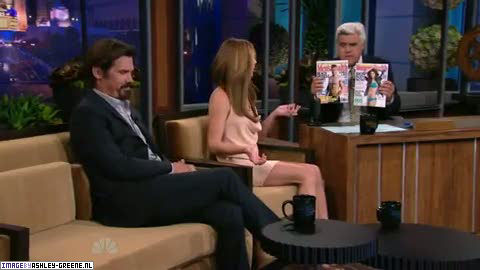 AshleyGreene_dot_nl-AchterdeSchermen14Juli2010JayLeno00052.jpg AshleyGreene_dot_nl-AchterdeSchermen14Juli2010JayLeno00052.jpg