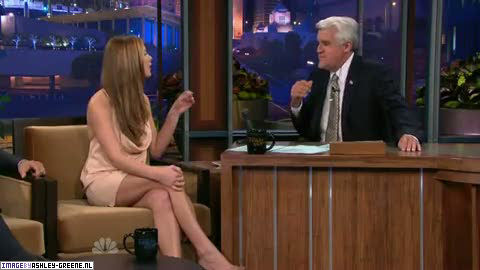 AshleyGreene_dot_nl-AchterdeSchermen14Juli2010JayLeno00095.jpg AshleyGreene_dot_nl-AchterdeSchermen14Juli2010JayLeno00095.jpg